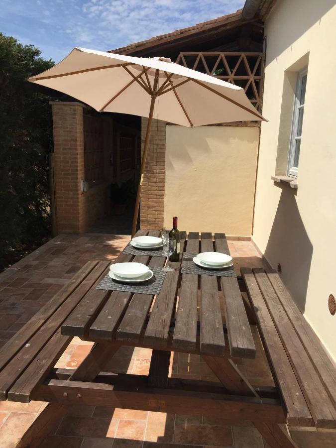 Agriturismo San Leone โวลแตร์รา ภายนอก รูปภาพ