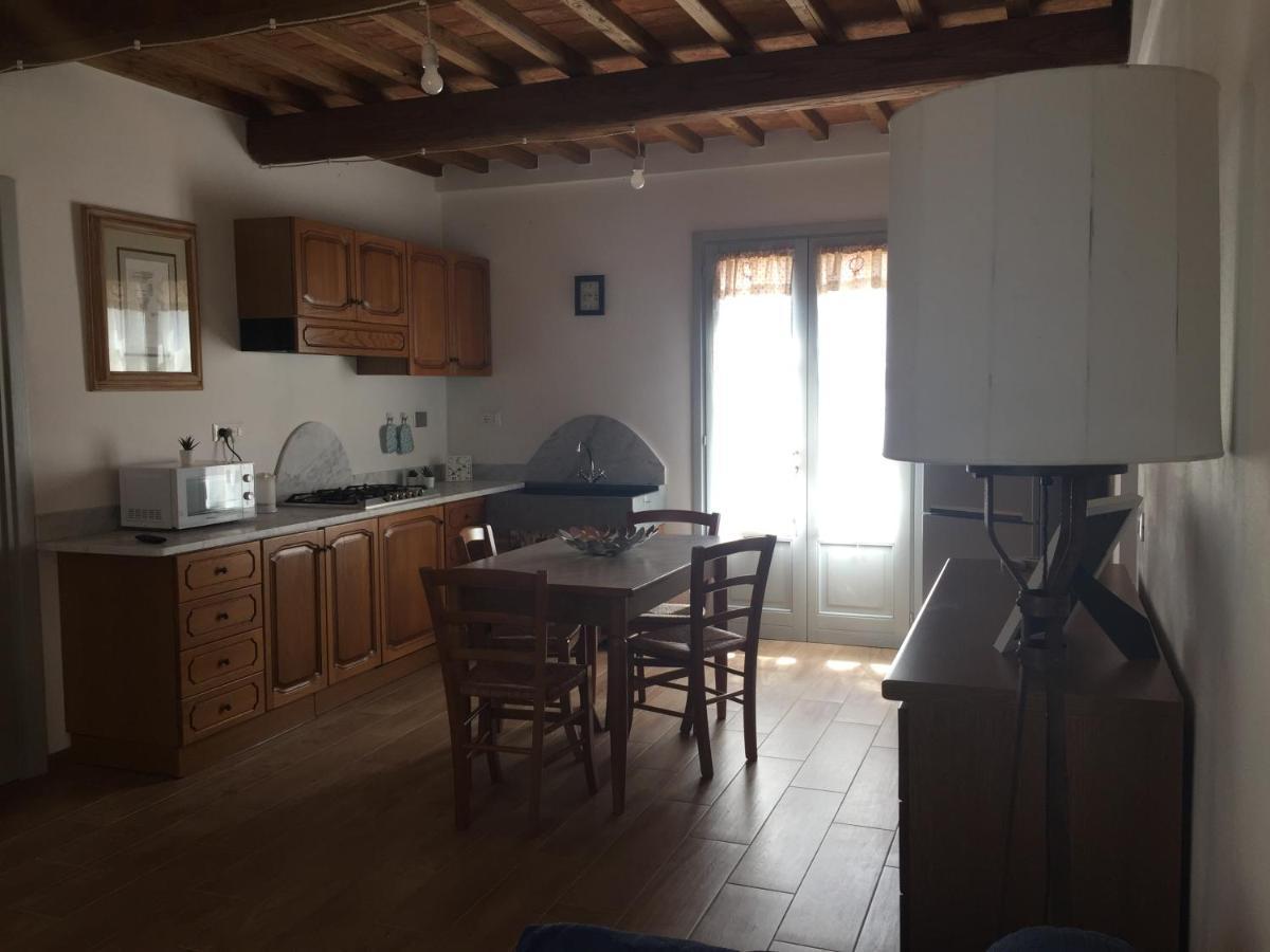 Agriturismo San Leone โวลแตร์รา ภายนอก รูปภาพ