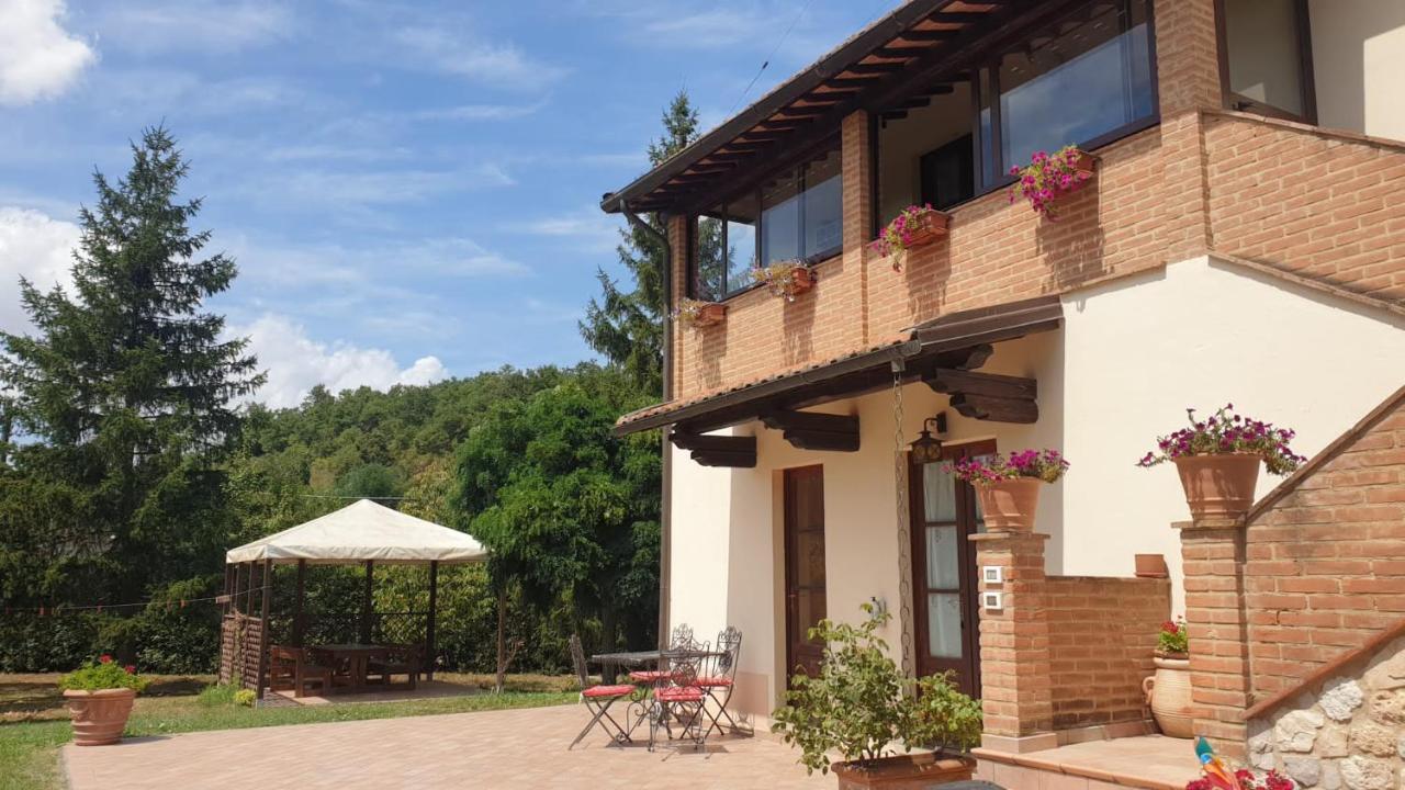 Agriturismo San Leone โวลแตร์รา ภายนอก รูปภาพ
