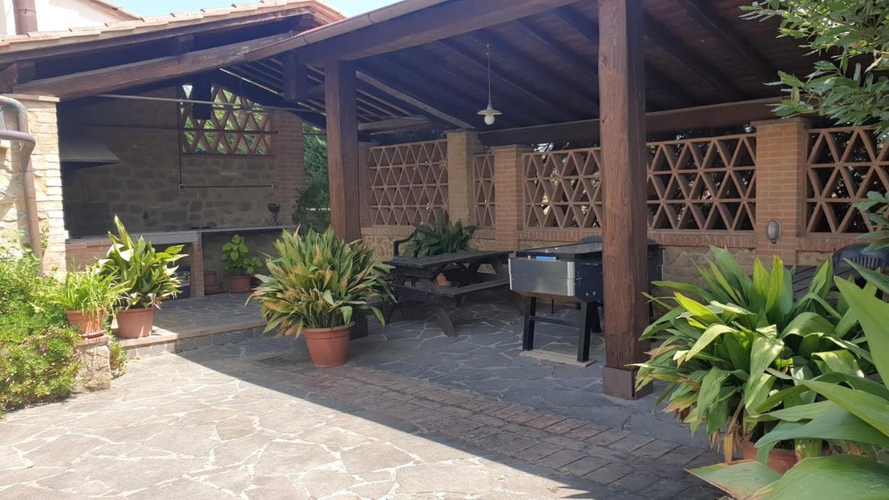 Agriturismo San Leone โวลแตร์รา ภายนอก รูปภาพ